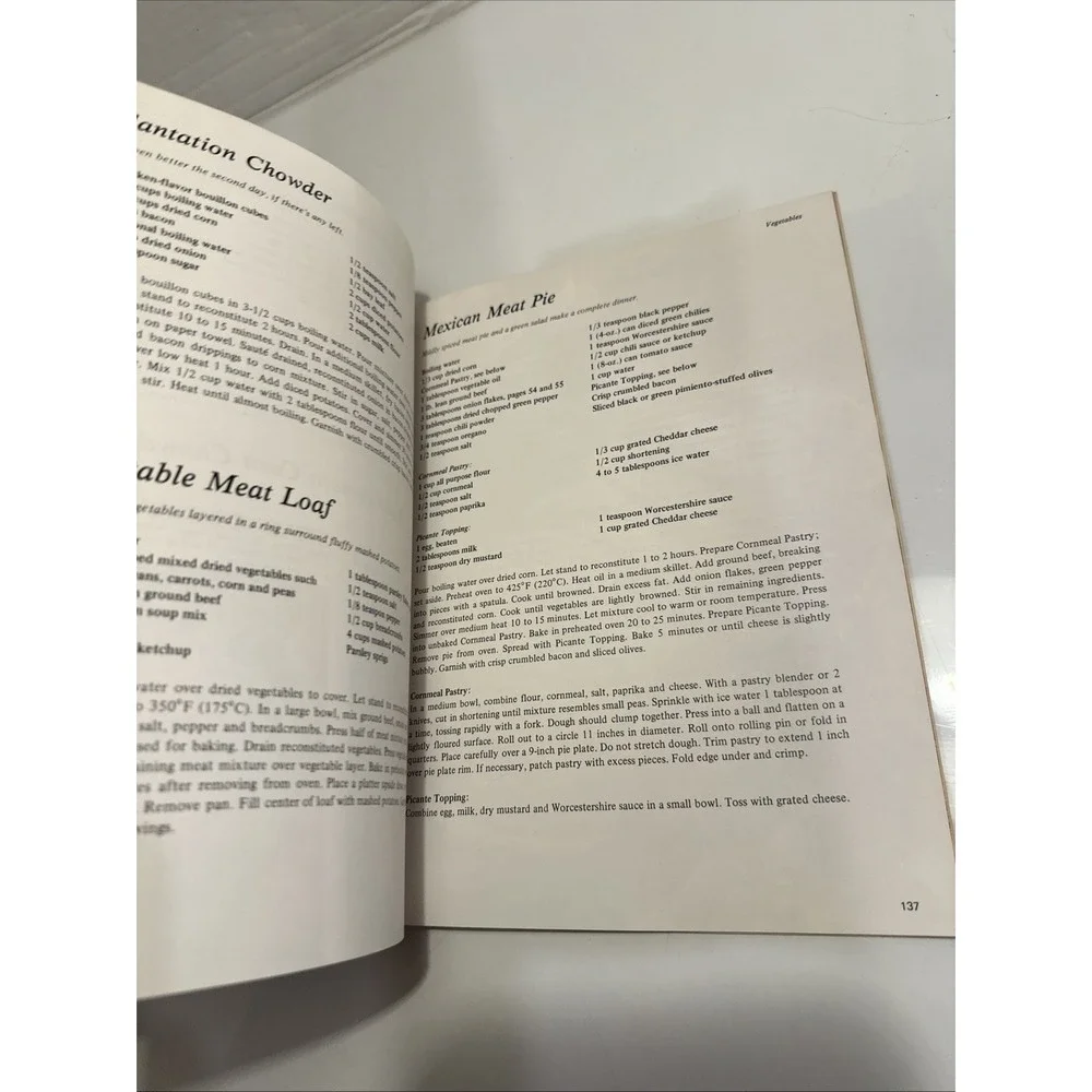 How‎ To Dry Foods by Deanna DeLong (1979 First Edition) Paperback